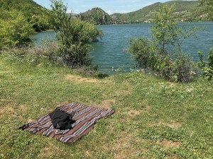 Lago del Turano, un telo e via si sosta